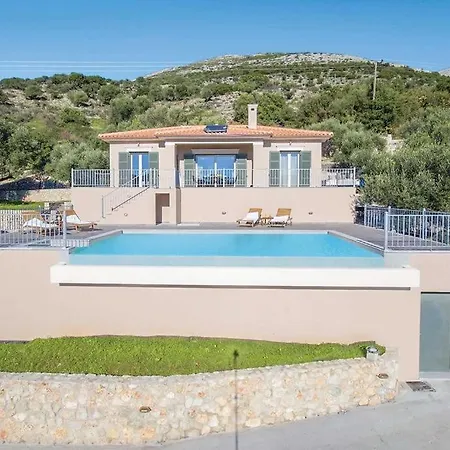 Remvi And Olive Grove Villa